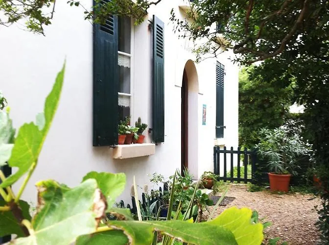 200 Mètres -côte Des Basques-, *