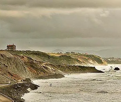 דירה 200 Metres -cote Des Basques-, *